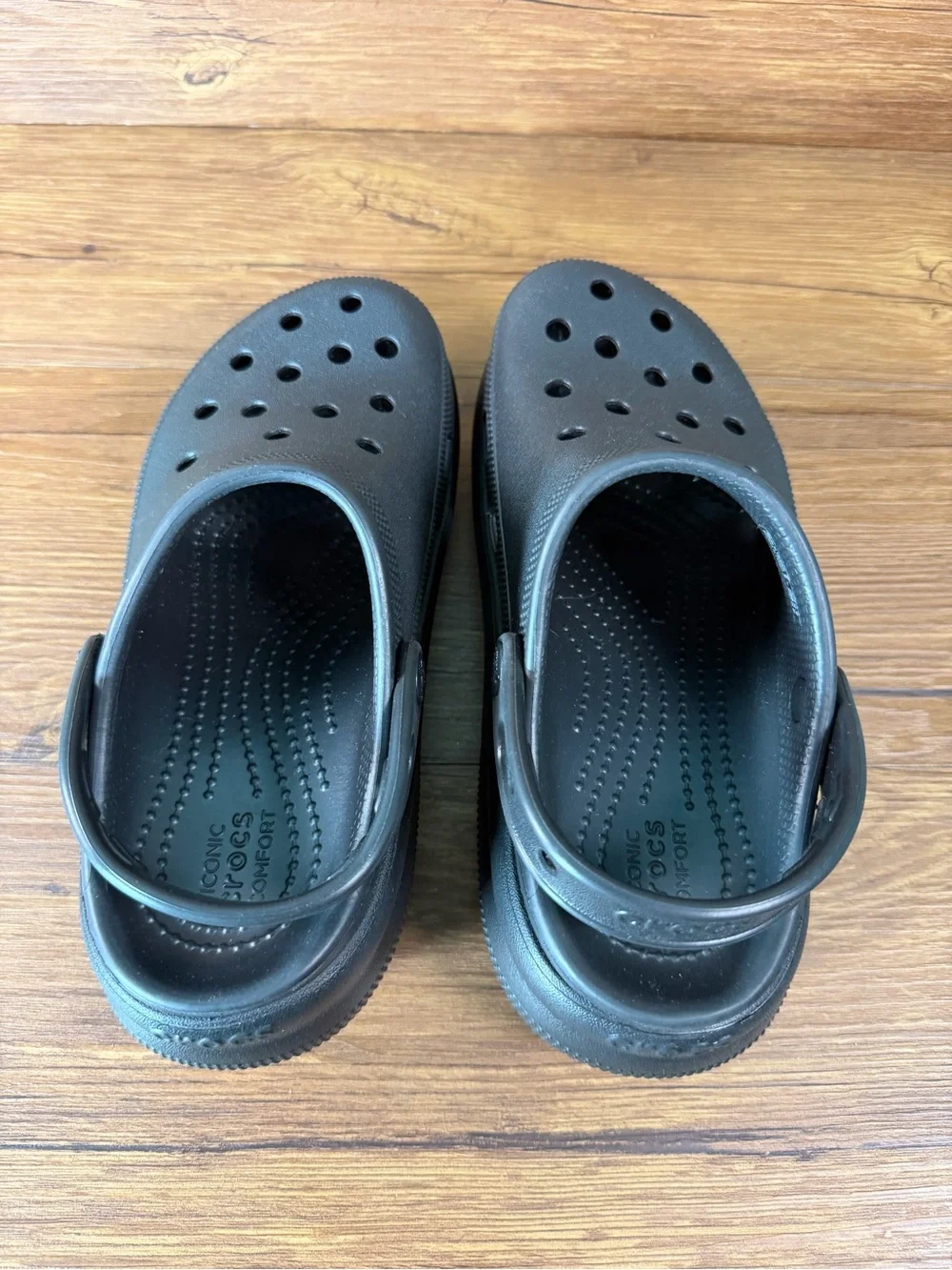 Juniors Crocs Classic Crush Platform Croc Clog Sandals Size 4Y Black Shoes